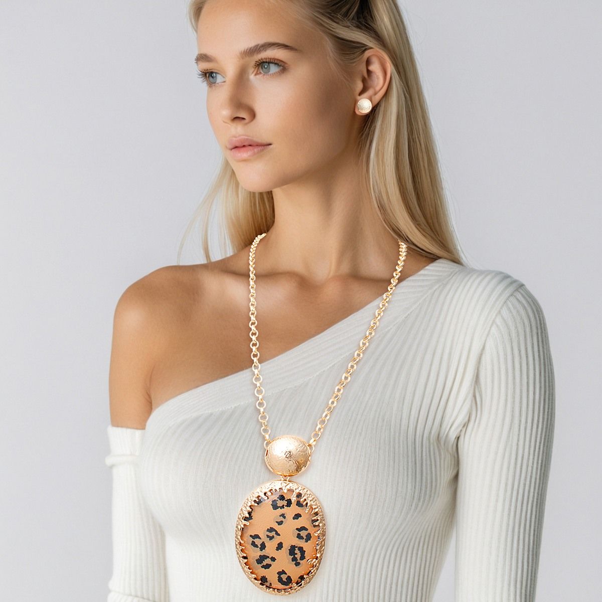 Pendant Oval Leopard Long Gold Chain Necklace