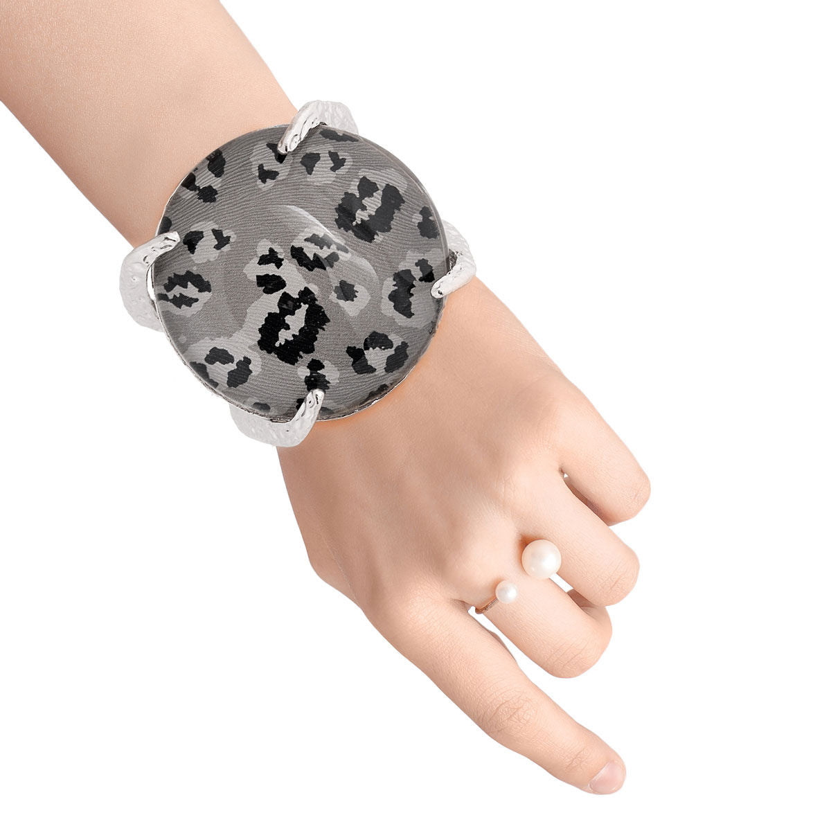 Gray Round Leopard Cuff